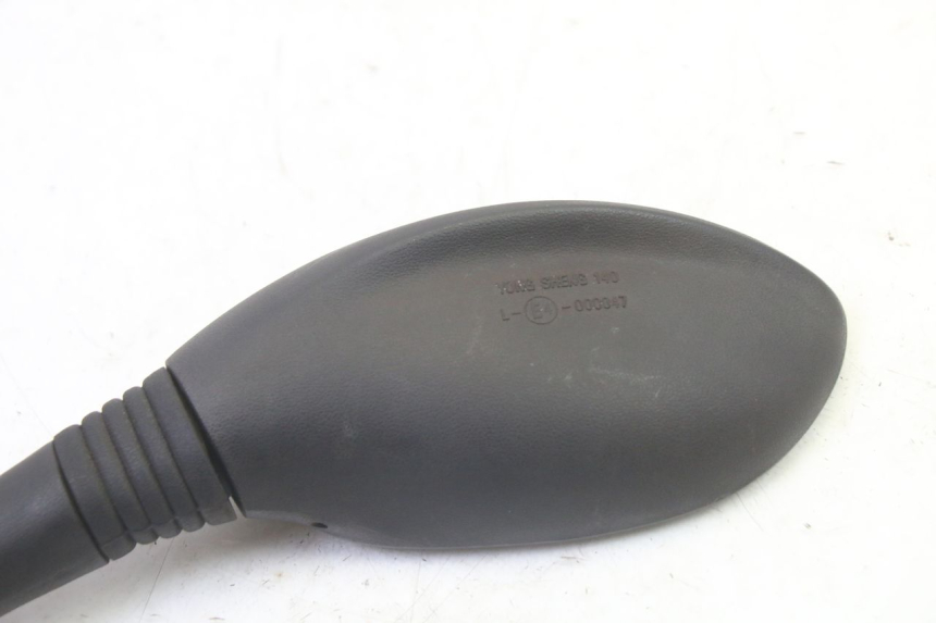 photo de LEFT MIRROR QUADRO 4 4D 350 (2015 - 2018) - Surface and material condition