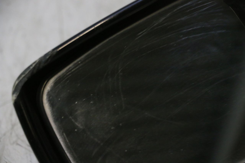 photo de LEFT MIRROR SUZUKI BURGMAN EXECUTIVE ABS 650 (2006 - 2012) - High-resolution close-up