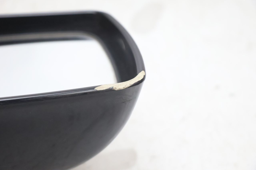 photo de LEFT MIRROR SUZUKI BURGMAN EXECUTIVE ABS 650 (2006 - 2012) - Alternative perspective
