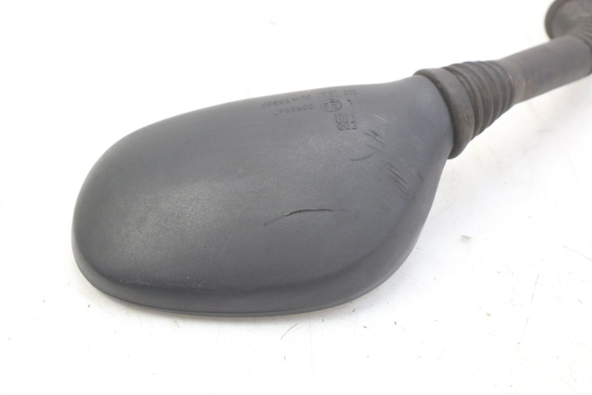 photo de LEFT MIRROR HONDA FES PANTHEON 2T 125 (1998 - 2002) - Zoom on usage condition