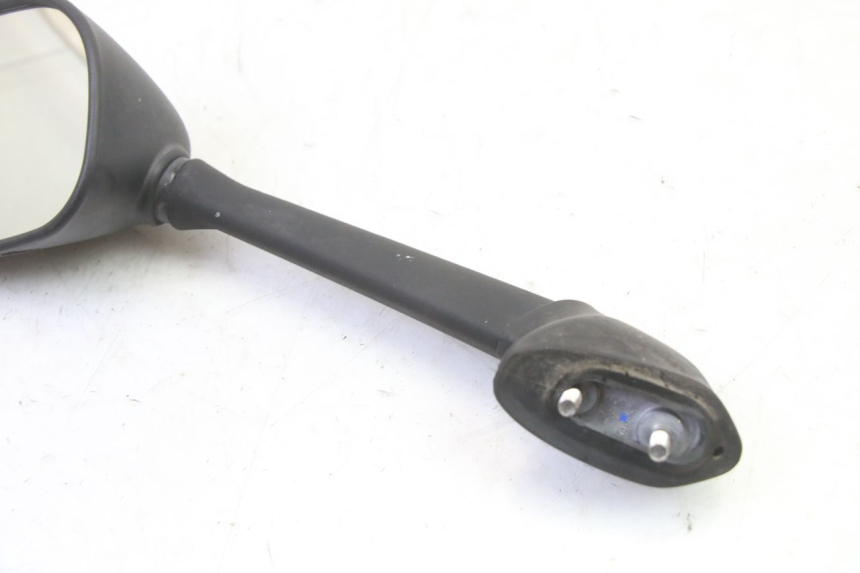 photo de LEFT MIRROR YAMAHA FZ6 FAZER S2 600 (2007 - 2011) - Zoom on usage condition