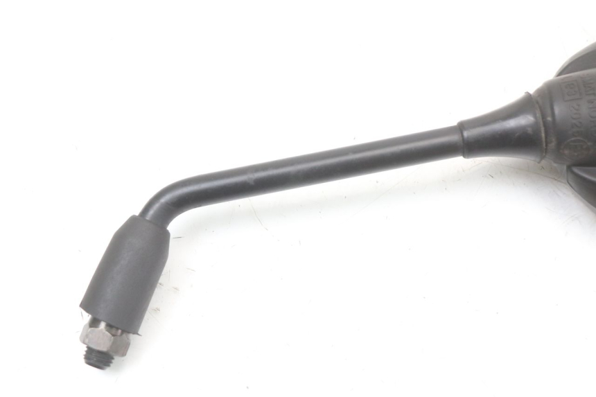 photo de LEFT MIRROR HYOSUNG GF 125 (2001 - 2005) - Surface and material condition