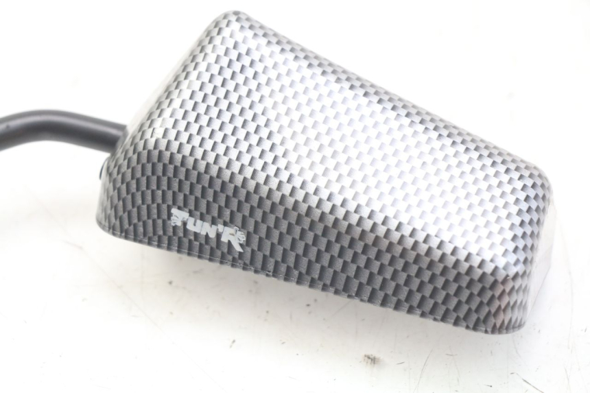 photo de LEFT MIRROR RIDE KALLIO 50 (2010 - 2019) - Zoom on usage condition