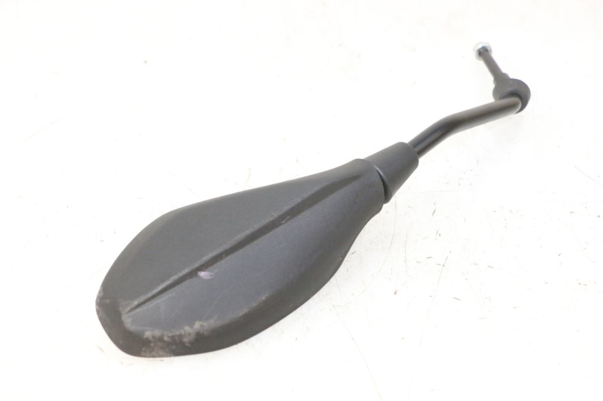 photo de LEFT MIRROR PIAGGIO MP3 HPE 310 (2024 - 2025) - Zoom on usage condition