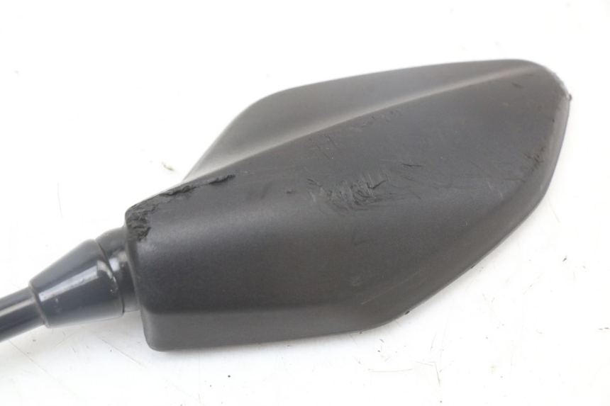 photo de LEFT MIRROR HONDA PCX (JF47) 125 (2012 - 2013) - Technical close-up