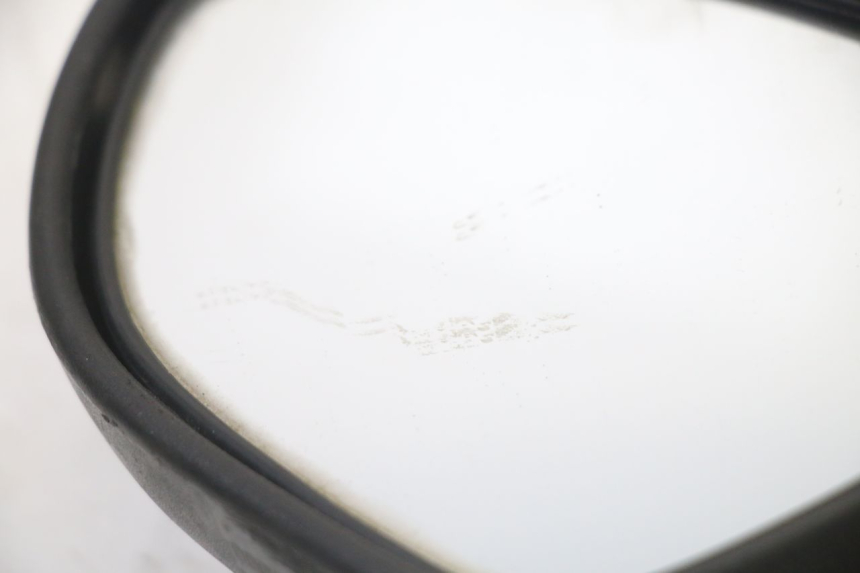 photo de LEFT MIRROR PEUGEOT ELYSTAR 50 (2002 - 2014) - Zoom on usage condition