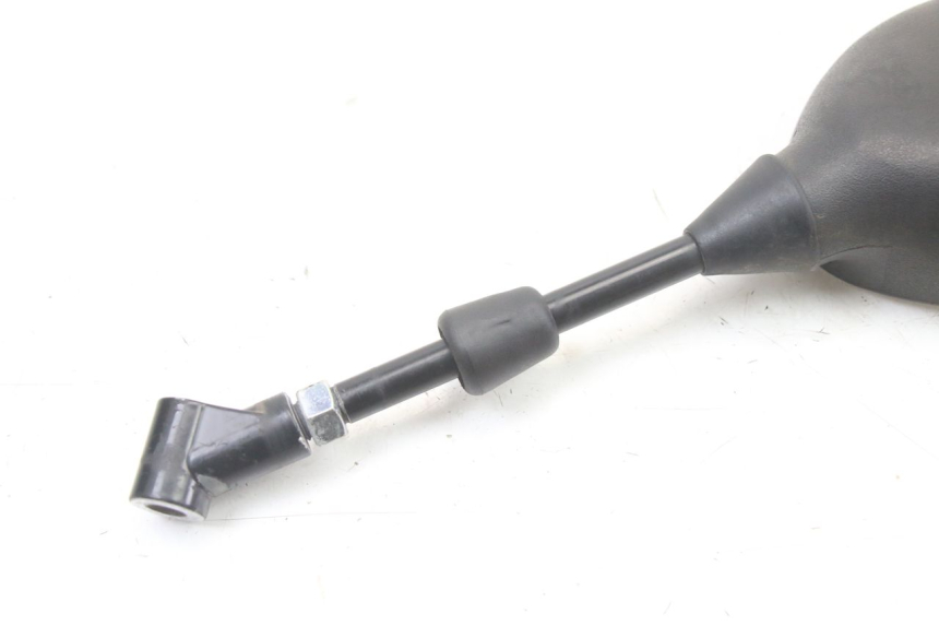 photo de LEFT MIRROR PEUGEOT KISBEE 4T 50 (2018 - 2022) - Surface and material condition