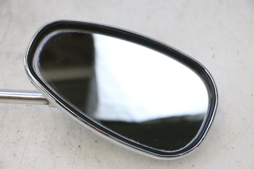 photo de LEFT MIRROR DAELIM S2 125 (2006 - 2007) - Zoom on usage condition