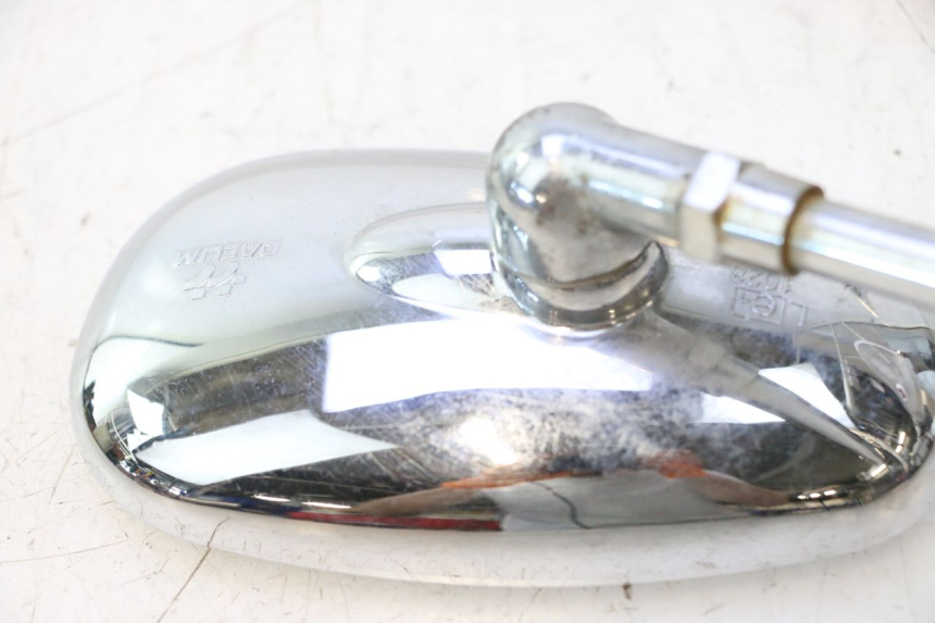 photo de LEFT MIRROR DAELIM S2 125 (2006 - 2007) - Surface and material condition