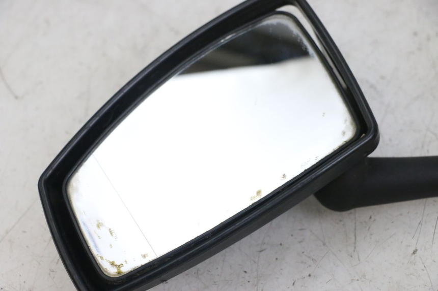 photo de LEFT MIRROR PEUGEOT SATELIS 125 (2006 - 2009) - Surface and material condition