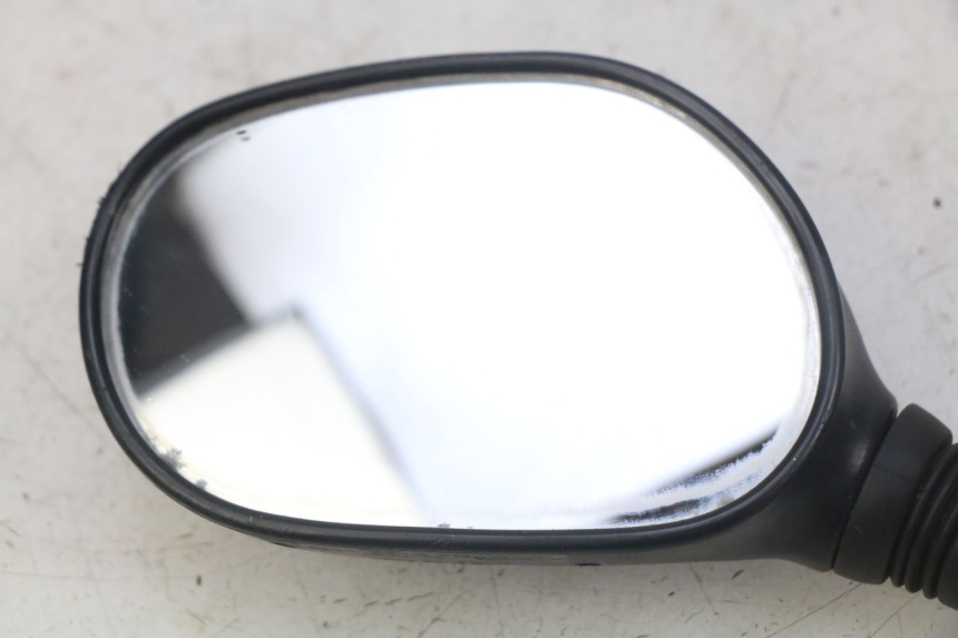 photo de LEFT MIRROR SUZUKI SIXTEEN 125 (2008 - 2010) - Component detail