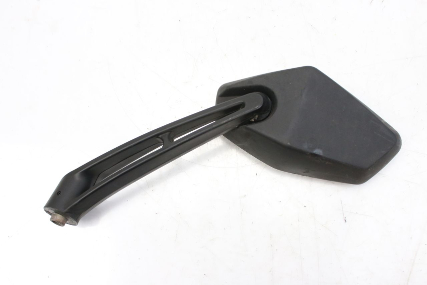 photo de LEFT MIRROR APRILIA SR R 2T LC 50 (2018 - 2021) - Zoom on usage condition