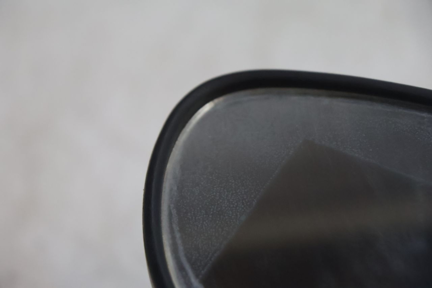 photo de LEFT MIRROR KYMCO SUPER 8 2T 50 (2007 - 2013) - Zoom on usage condition