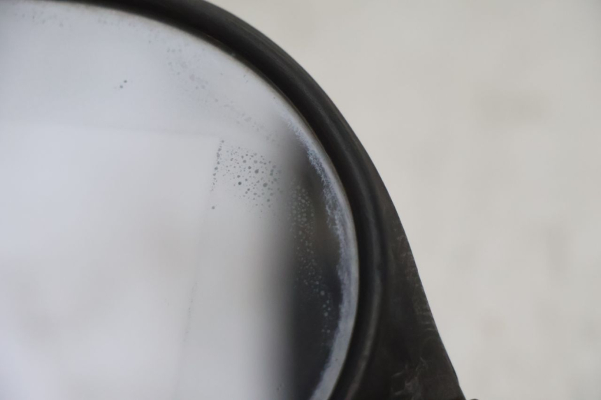 photo de LEFT MIRROR KYMCO SUPER 8 2T 50 (2007 - 2013) - Technical close-up