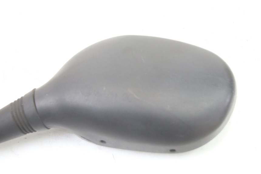 photo de LEFT MIRROR SUZUKI BURGMAN 125 (2015 - 2017) - Surface and material condition