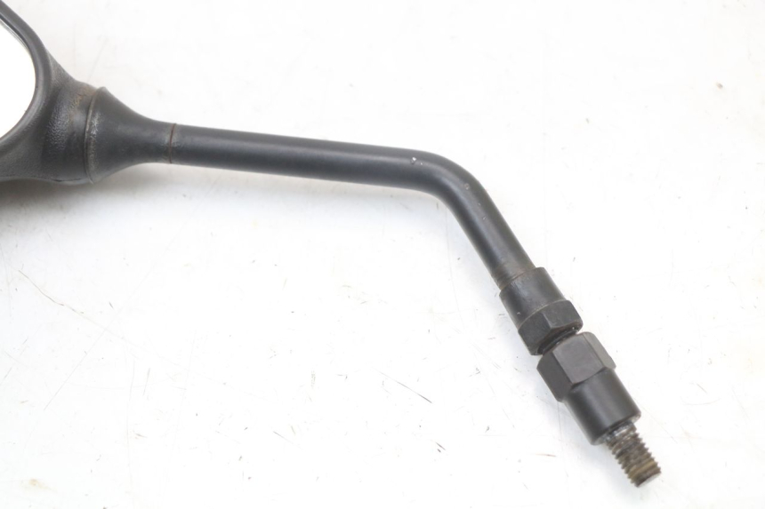 photo de LEFT MIRROR BAOTIAN TRAVEL SPIRIT 50 (2010 - 2012) - Zoom on usage condition