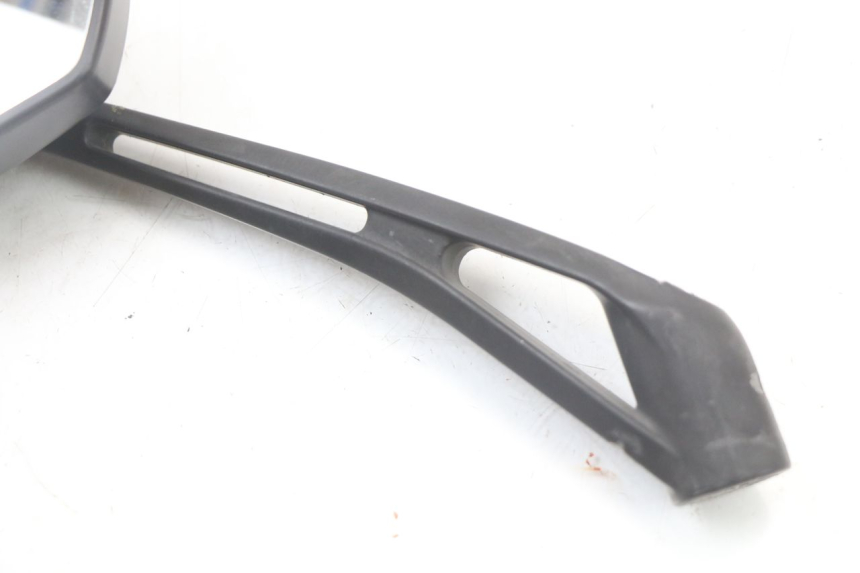 photo de LEFT MIRROR PEUGEOT TWEET 125 (2018 - 2021) - Technical close-up