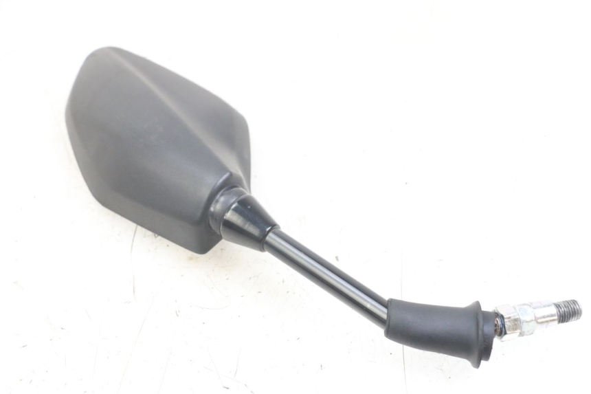 photo de LEFT MIRROR YAMAHA XMAX X-MAX ABS 125 (2017 - 2020) - Zoom on usage condition