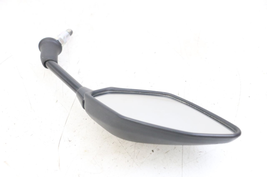 photo de LEFT MIRROR YAMAHA XMAX X-MAX ABS 125 (2017 - 2020) - Product overview