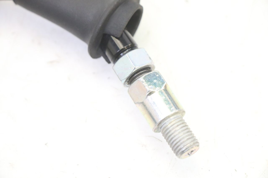 photo de LEFT MIRROR YAMAHA XMAX X-MAX 125 (2021 - 2025) - Alternative perspective