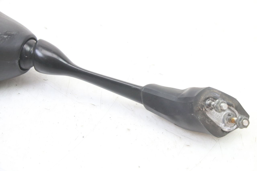 photo de LEFT MIRROR YAMAHA FZS FAZER 600 (2001 - 2003) - Zoom on usage condition