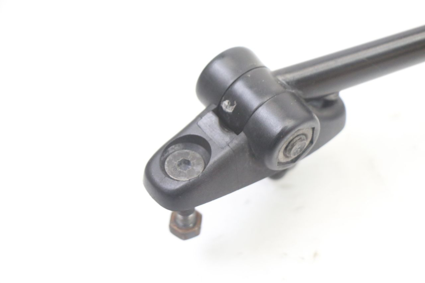 photo de LEFT MIRROR YAMAHA TZR 50 (2008 - 2016) - Fixing points details