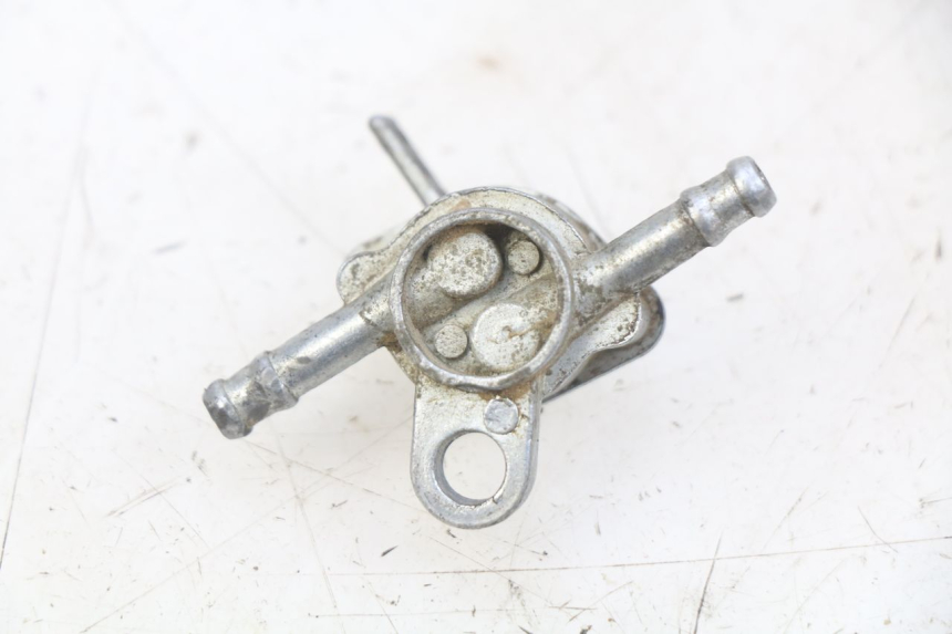 photo de FUEL TANK TAP APOLLO DIRT BIKE 125 (2010 - 2018) - Component detail