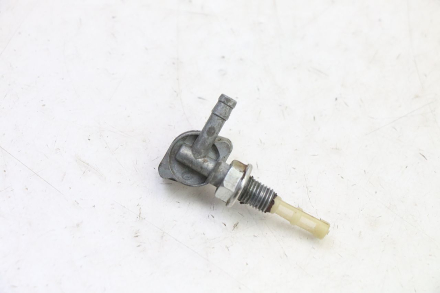 photo de FUEL TANK TAP CCR DIRT BIKE 125 - Alternative perspective