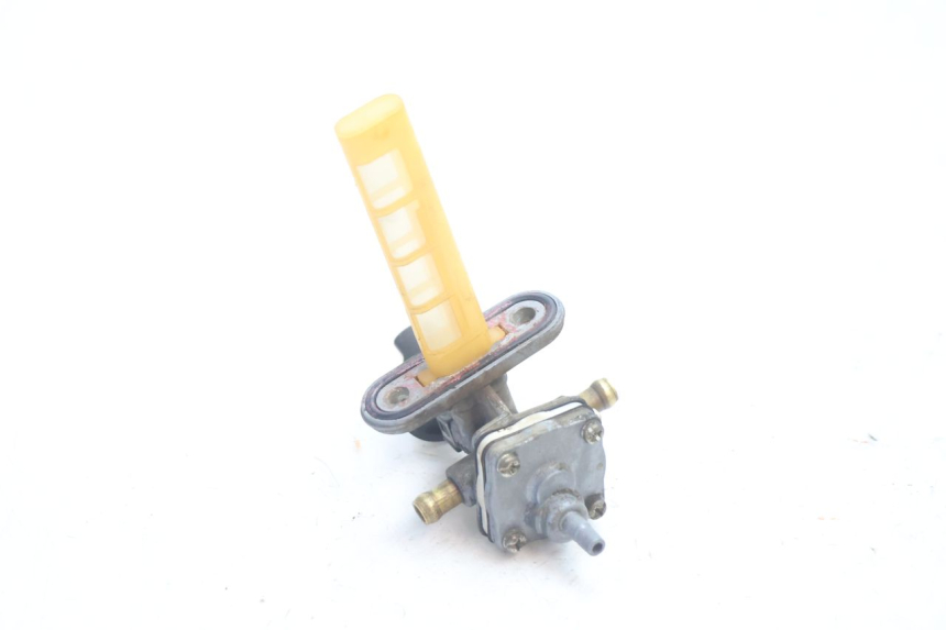photo de FUEL TANK TAP SUZUKI GSX F GSXF 750 (1988 - 1998) - Alternative perspective