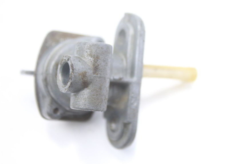 photo de FUEL TANK TAP KAWASAKI KX 250 (1994 - 1998) - Alternative perspective