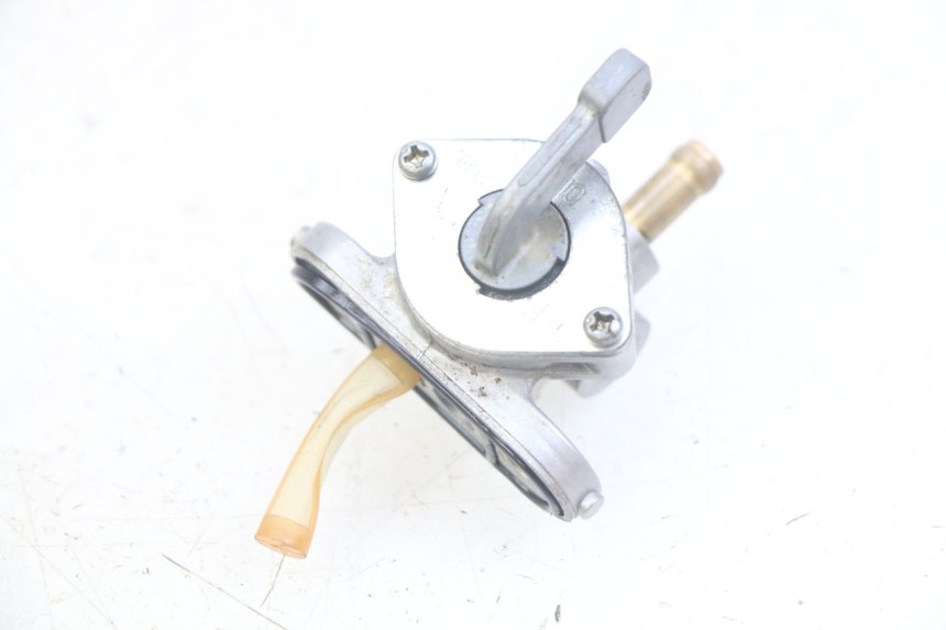 photo de FUEL TANK TAP KAWASAKI KX 85 (2001 - 2013) - Zoom on usage condition