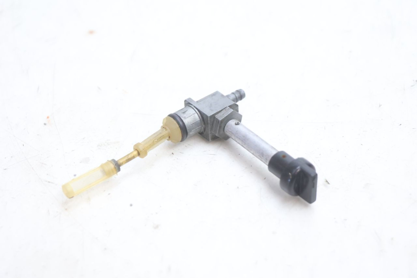 photo de FUEL TANK TAP PEUGEOT LUDIX SNAKE 2T 50 (2004 - 2014) - Alternative perspective