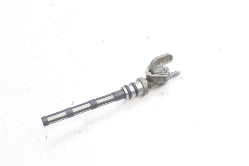 photo de FUEL TANK TAP RIEJU MRT PRO SUPERMOTARD 50 (2007 - 2018) - Alternative perspective