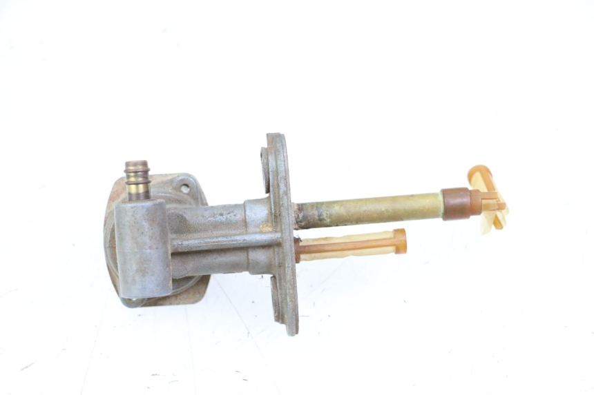 photo de FUEL TANK TAP YAMAHA PW 80 (1983 - 2014) - Technical close-up