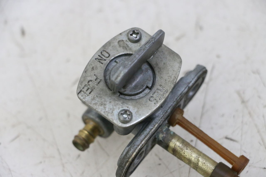photo de FUEL TANK TAP YAMAHA PW 80 (1983 - 2014) - Surface and material condition