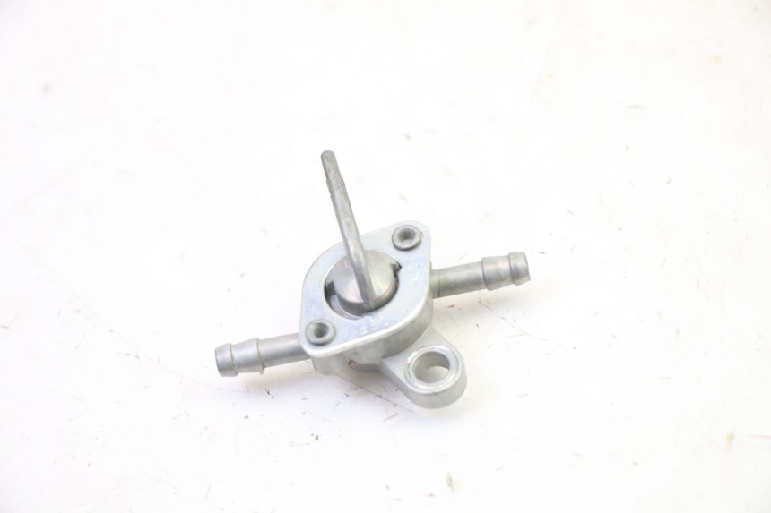 photo de FUEL TANK PETCOCK APOLLO RFZ 150 - Component detail