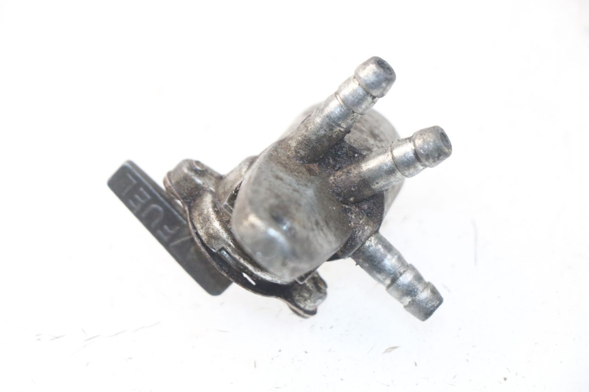 photo de FUEL TANK TAP ADLY RS SUPERSONIC 50 (2005 - 2010) - Zoom on usage condition