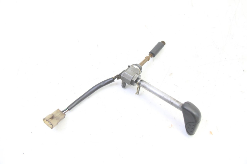 photo de FUEL TANK TAP PEUGEOT SPEEDAKE 50 (1995 - 1997) - Component detail