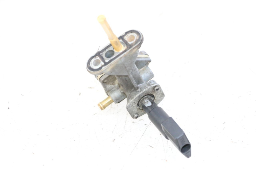 photo de FUEL TANK TAP YAMAHA XJN DIVERSION 600 (2000 - 2003) - Component detail
