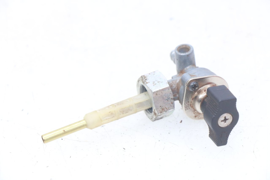 photo de FUEL TANK TAP YAMAHA YFM R RAPTOR 90 (2017 - 2023) - Zoom on usage condition