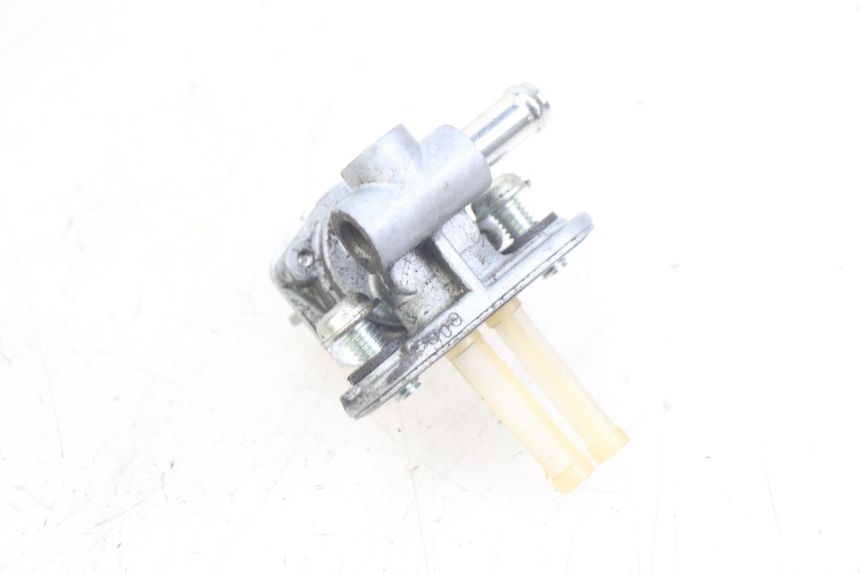 photo de FUEL TANK TAP YAMAHA YZ 85 (2019 - 2021) - Zoom on usage condition