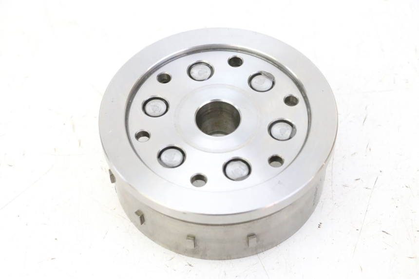 photo de ROTOR HONDA CBF 125 (2009 - 2015) - Technical close-up