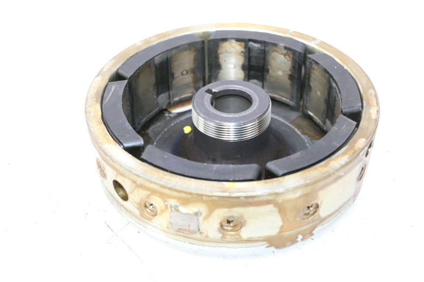 photo de ROTOR SUZUKI DR S 600 (1985 - 1989) - Component detail