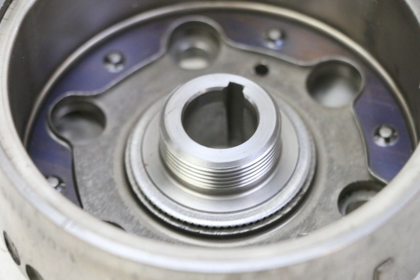 photo de ROTOR HONDA FES S-WING SWING ABS 125 (2007 - 2015) - Surface and material condition