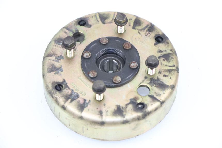 photo de ROTOR PEUGEOT KISBEE 4T 50 (2010 - 2017) - Main view