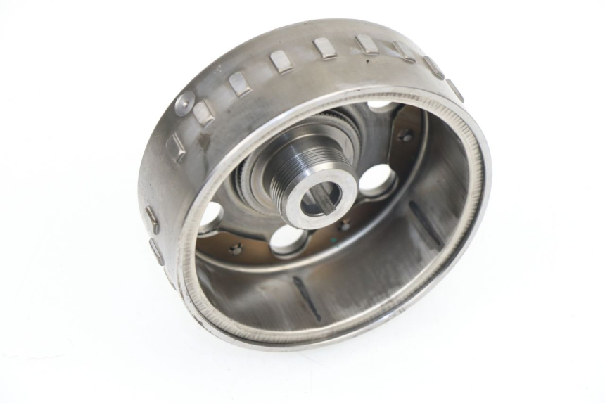 photo de ROTOR PEUGEOT SATELIS COMPRESSOR K15 125 (2006 - 2009) - Zoom on usage condition