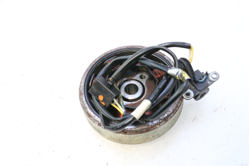photo de ROTOR STATOR KYMCO AGILITY PREMIUM 50 (2007 - 2010) - Component detail