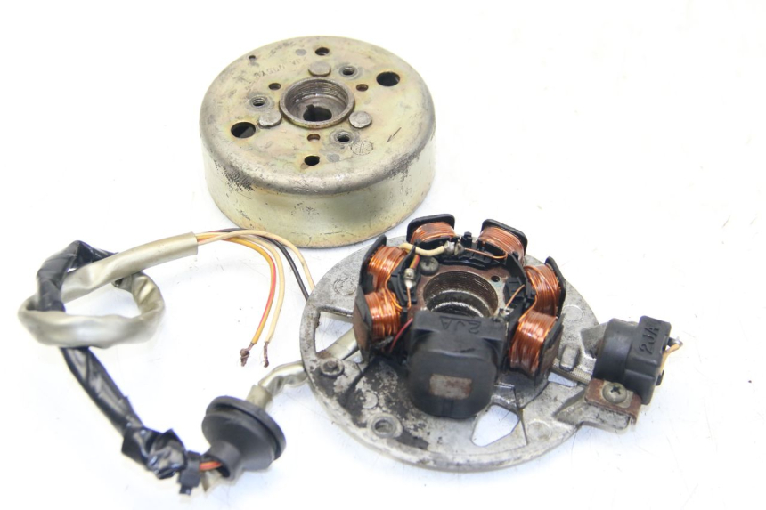 photo de ROTOR STATOR MBK BOOSTER SPIRIT 50 (1999 - 2003) - Component detail