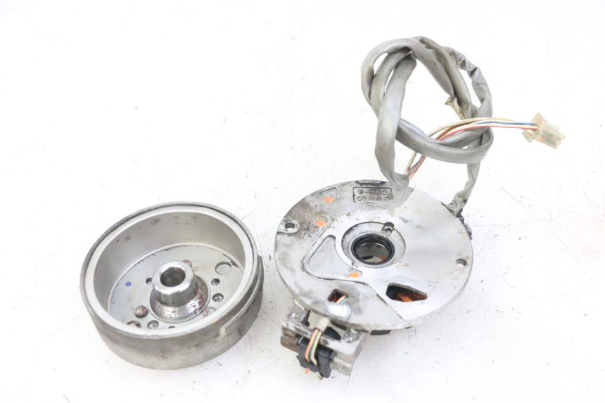 photo de ROTOR STATOR MBK BOOSTER SPIRIT NAKED 50 (2004 - 2017) - Fixing points details