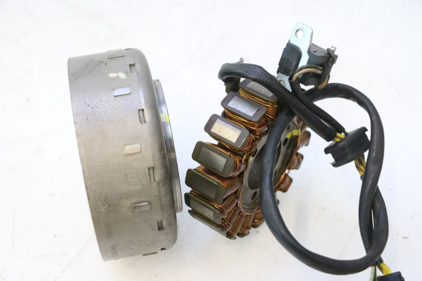 photo de ROTOR STATOR SUZUKI BURGMAN 125 (2007 - 2014) - Surface and material condition